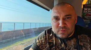 Вкладывайте деньги не в Дубая, а в Россию.