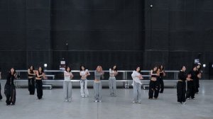 ITZY " THAT'S A NO NO" ( mirrored)