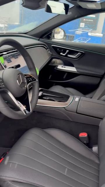 Привезли Максиму Mercedes-Benz E300 4MATIC. NetCars