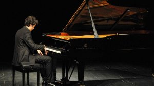 Полонез И. Котов