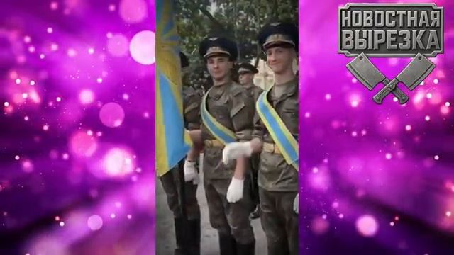 ВЬЕТНАМЦЫ ОБАЛДЕЛИ ОТ МАРША РУССКИХ В ХАНОЕ