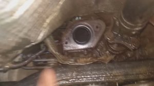 Рено Дастер съем приемной трубы глушителя.