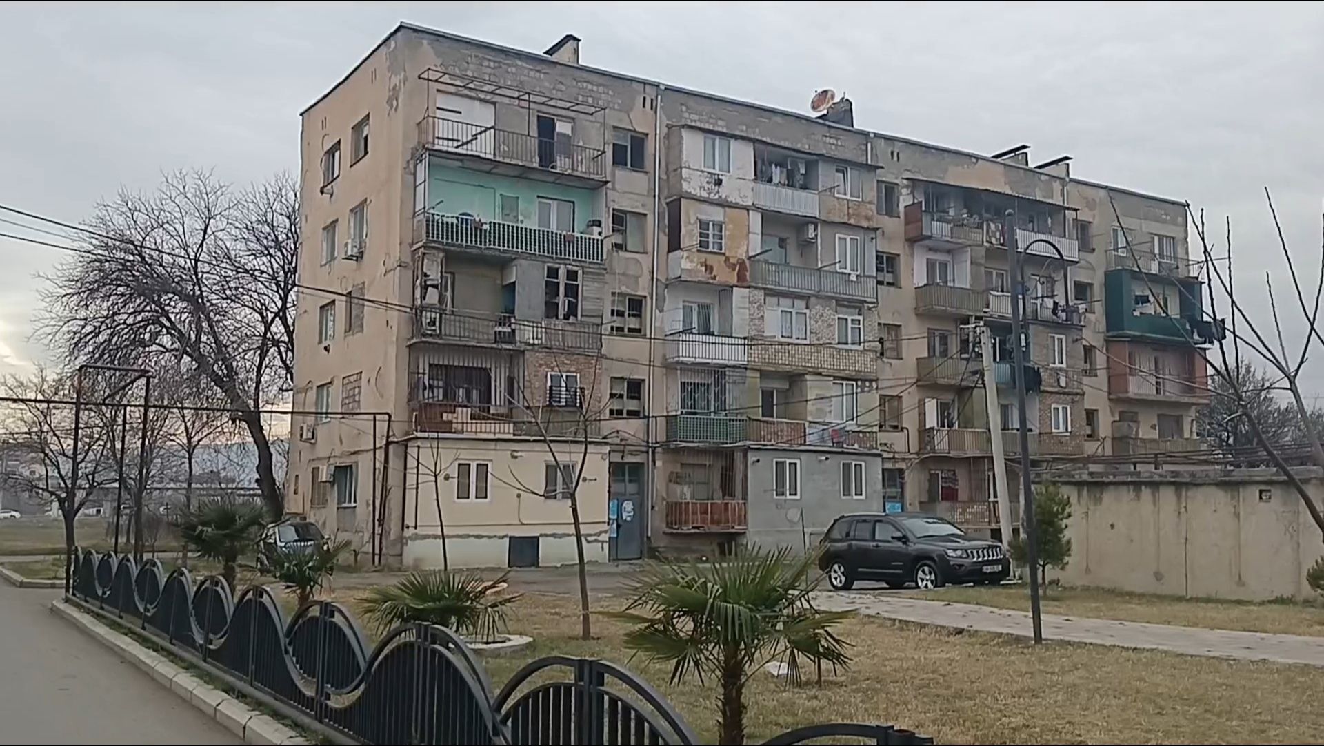 Прогулка по Рустави 17.02.2026 (дом 24 на улице Гиоргадзе (бывшая Молодых специалистов в Интернате))