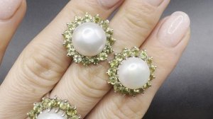 Комплект с жемчугом и хризолитом Серьги Английский замок Стоимость ЖЕМ074