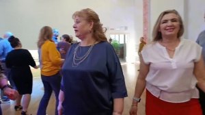 14 марта.Расцвела смородина...