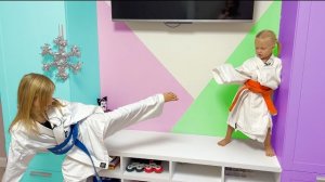 СОФУНЬЯ ШАЛУНЬЯ - СОФИЯ И НИКИ ЗАНИМАЮТСЯ КАРАТЕ.