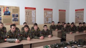 Именной кабинет в честь Героя России Энвера Набиева открыли в Военно-учебном центре ДГТУ