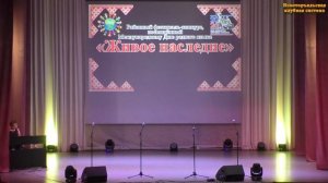 Виктория Зонова, учащаяся 2 кл. Новоторъяльской ДШИ, преподаватель Лебедева Е.А. «На гармонике»