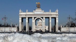 По подсчетам синоптиков, снег в столице может полностью растаять уже через месяц.