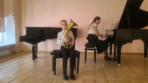 Саитов Роман 8 лет 1 класс альт-горн 1.И.С.Бах "Менуэт" B-dur 2.Л.Качурбина "Мишка с куклой"