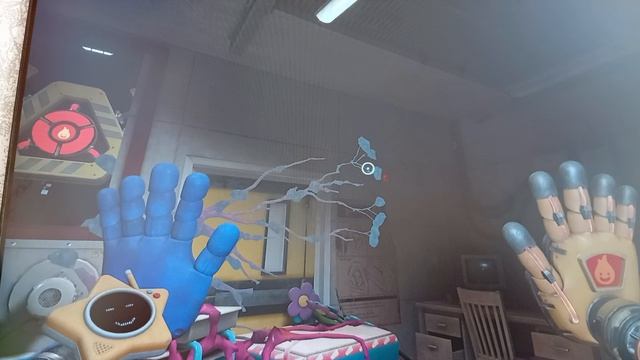 играем в поппи плейтайм