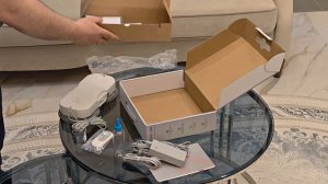 OKAMI Q85. Мойщик окон.