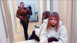 ВЛОГ Забрали Алису из школы и поехали за покупками! Новый бомбер и корсет для осанки !