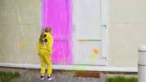 К-поп охотники демонов: мама превратилась в Мию