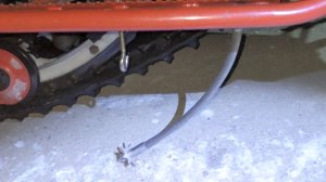 Установка скребков на снегоход , зачем и когда они нужны