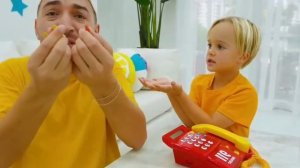 Влад и Ники - конфетный кран