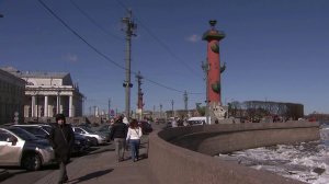 Температурные показатели в Москве и Петербурге снова достигли рекордных значений.