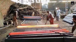 Переработка металлолома в гвозди.