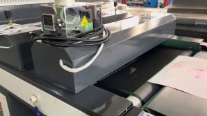 Автоматическая трафаретная стопцилиндровая печатная машина