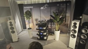 Gauder Akustik Moon Dynaudio 2101 2