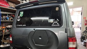 УАЗ Патриот - замена двери багажника с реста на дорест.