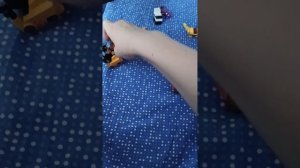 Лего минифигурки против зомби