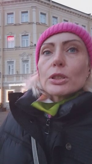 Первый день в СПБ! У Полины День рождения! С Днем рождения доченька! И немного о кофе 😁☕