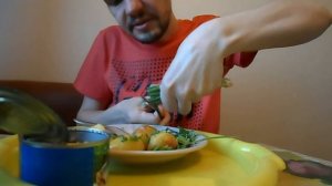 ОБЖОР ЖАРЕНАЯ КАРТОШКА С ЗЕЛЕНЫМ ЛУКОМ САЙРА ТИХООКЕАНСКАЯ  НАТУРАЛЬНАЯ МОРСКОЙ КОТИК