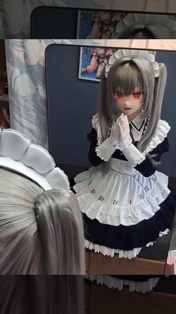 Очень милое платье горничной и кигуруми-маска