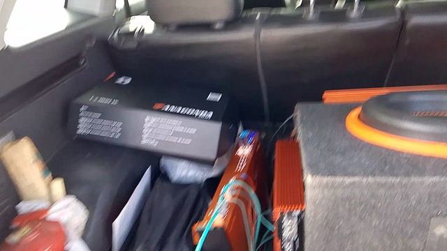 подключение и прослушивание усилителя от dl audio Anaconda 1.800 .