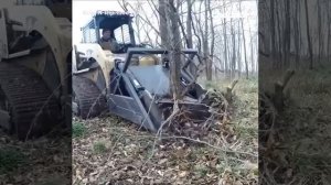 Эта машина вырывaет любые стволы.