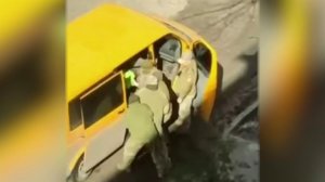 Украинские военкомы действуют жестко, восполняя серьезные потери в зоне СВО.