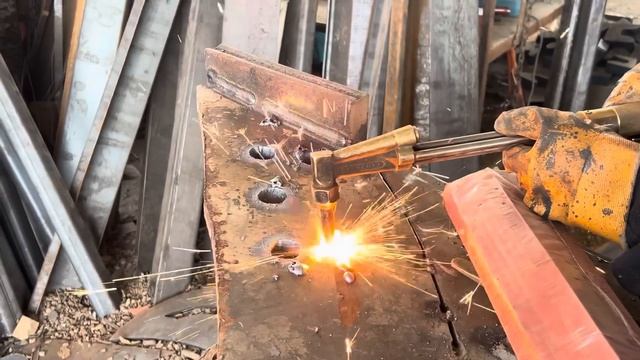 Ковш экскаватора из судовой стали.