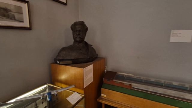 Научно-мемориальный музей профессора
Николая Егоровича Жуковского. м Бауманская.