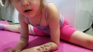 Тяну шпагат. Совсем скоро!