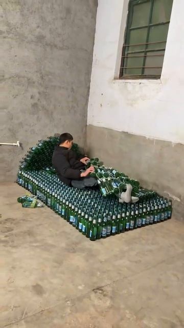 Парни реально живут так и не видят в этом проблемы