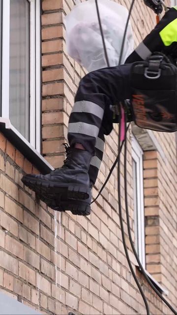 Команда ЦПО «АЛАНДР» поздравляет всех девушек с 8 Марта.