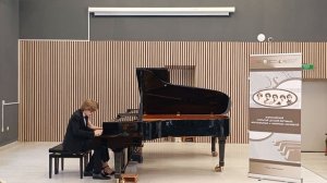 С. Прокофьев "Мотекки и Капулетти"
А. Дворржак Славянский танец ми минор
П. Чайковский" Трепак"