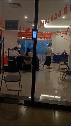 Выборы во Вьетнаме 🇻🇳 Показываю как голосуют жители Хошимина