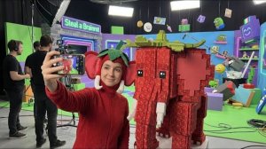 Клубничный Слон и Гриффин в реальной жизни! Roblox Brainrot ожил в клипе