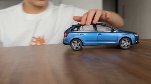 Обзор Skoda Rapid 1_18, изготовленного на заказ _ тесты багажника и дверей