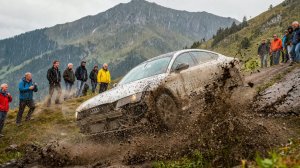 ПСИХИ на AUDI БИЛИСЬ ДО КОНЦА, пока не РАЗБИЛИСЬ..