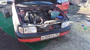 Как поменять переднюю решётку радиатора на пассате б3. Замена очков фар на пассате б3.