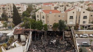 Центр Израиля подвергся ракетной атаке. Иран ответил на удар по острову Харк