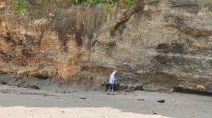 День 7. Пляж Миласти и кафе Made's Bakery Cafe