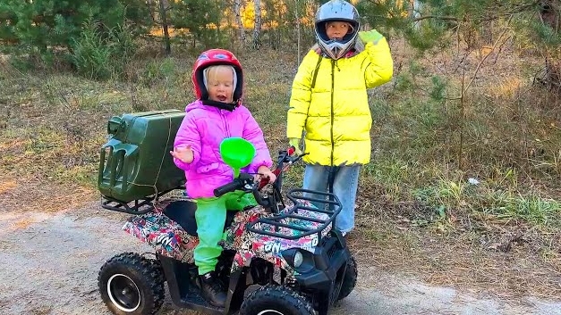 СОФУНЬЯ ШАЛУНЬЯ - СОФИЯ И НИКА ЛУЧШИЕ ПОДРУЖКИ.