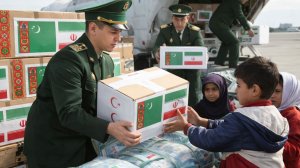 Туркменистан направил гумпомощь пострадавшим детям Ирана