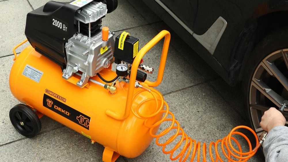 куда деть компрессор в гараже ?