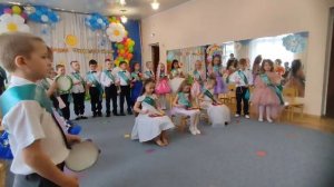 Оркестр детских музыкальных инструментов - "Вальс" Й.Штраус (На прекрасном голубом Дунае).mp4