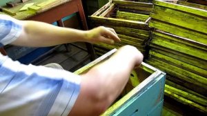 Простейшее приспособление для очистки рамок